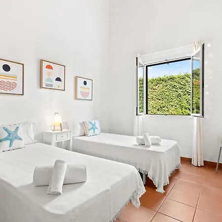 Apartamento Bini Delfi *