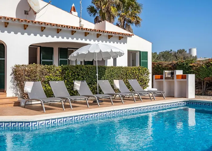 Bini Delfi Апартаменты