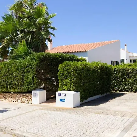 아파트 Bini Delfi